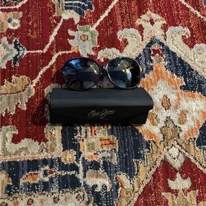 Maui Jim Sunglasses Taro Blue Transparent Frame